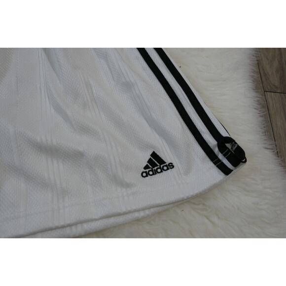 NWT Vintage Y2K 90s ADIDAS Soccer TREVISO Polyester Men's White Shorts Large - Picture 2 of 12